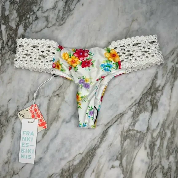 FRANKIES BIKINIS Womens Crochet Floral Brazilian Cheeky Bikini Bottoms Size XS